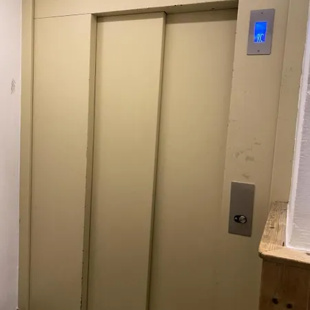 Appartement Eterlous - Magnifique De 70 M2 Entierement Renove, Au Coeur De Mae-3764