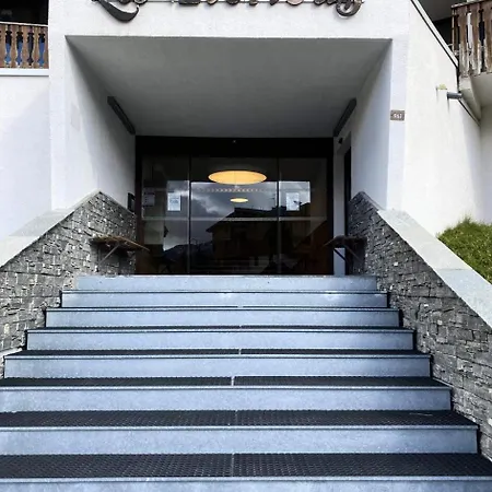 Appartement Eterlous - Magnifique De 70 M2 Entierement Renove, Au Coeur De Mae-3764